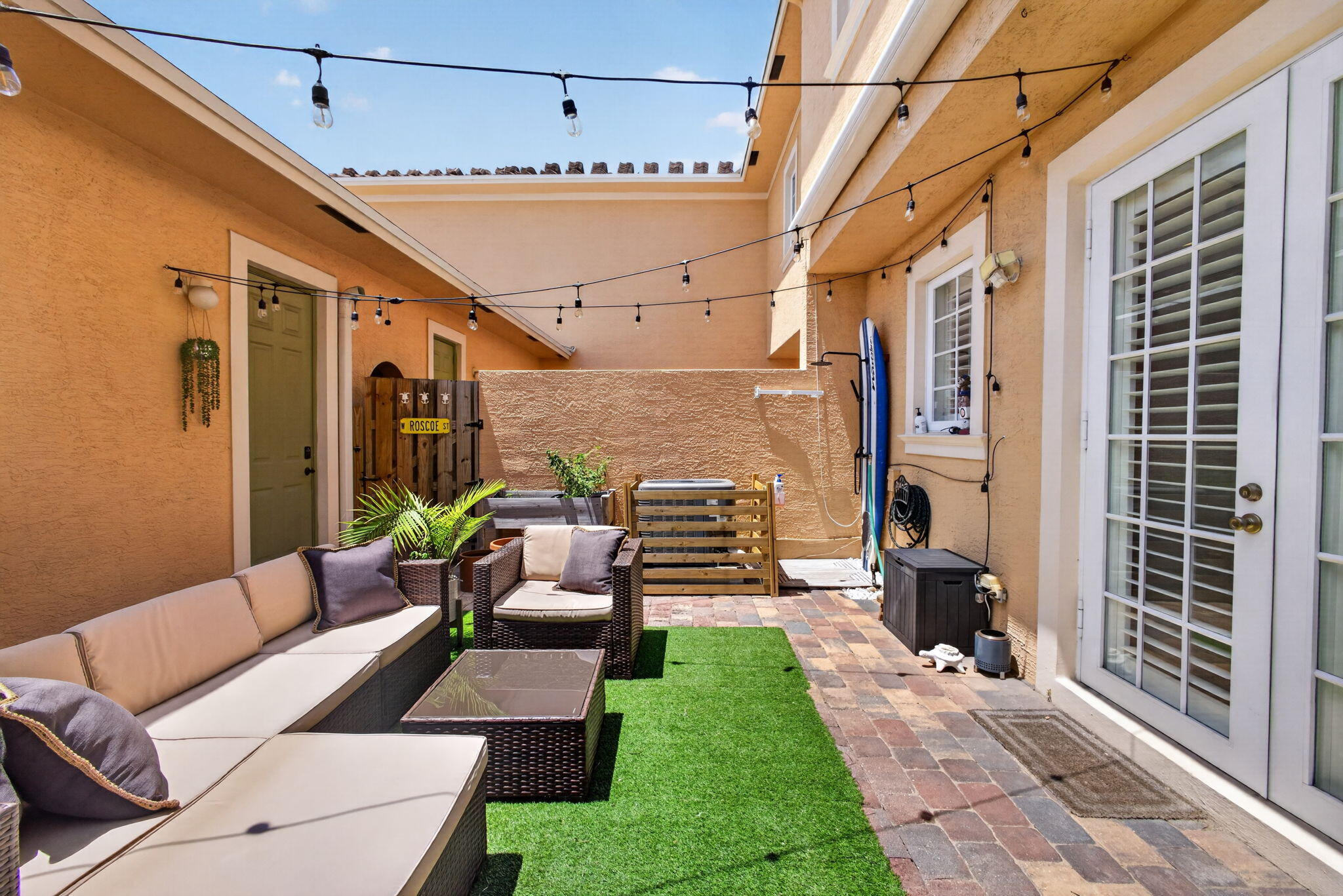 CANTERBURY PLACE - Residential