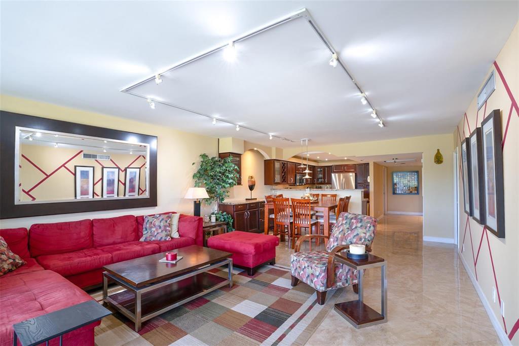 NO 22 PALM-AIRE COUNTRY CLUB - Residential Lease