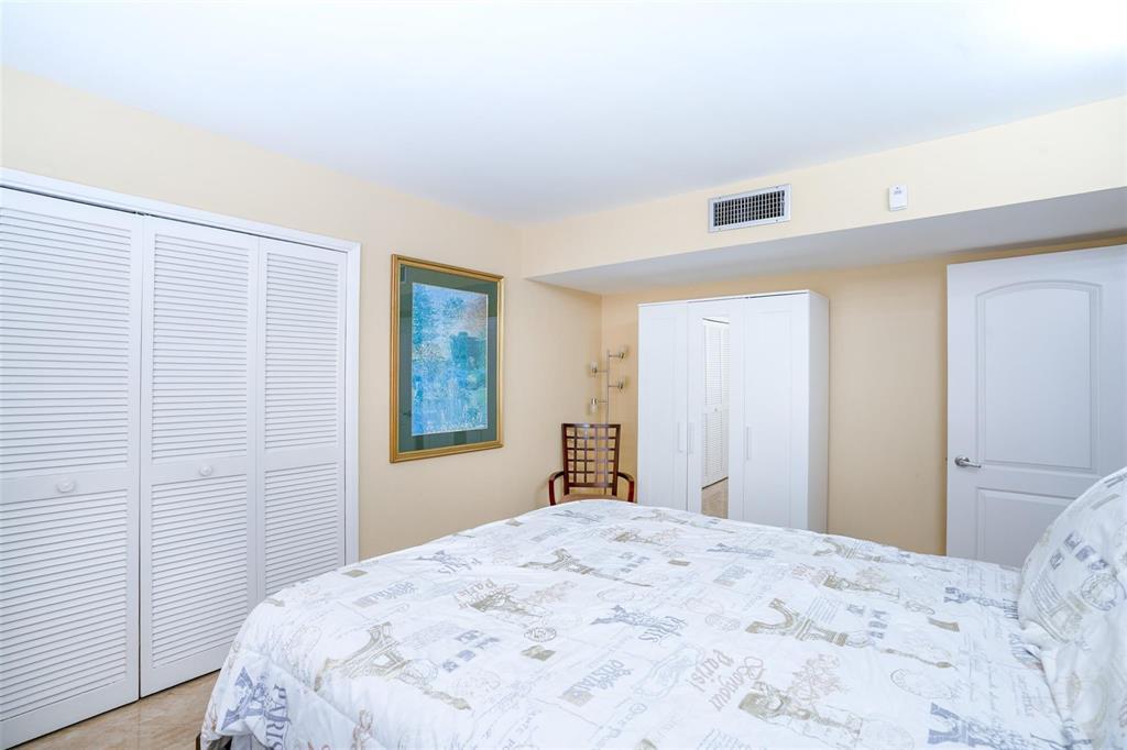 NO 22 PALM-AIRE COUNTRY CLUB - Residential Lease