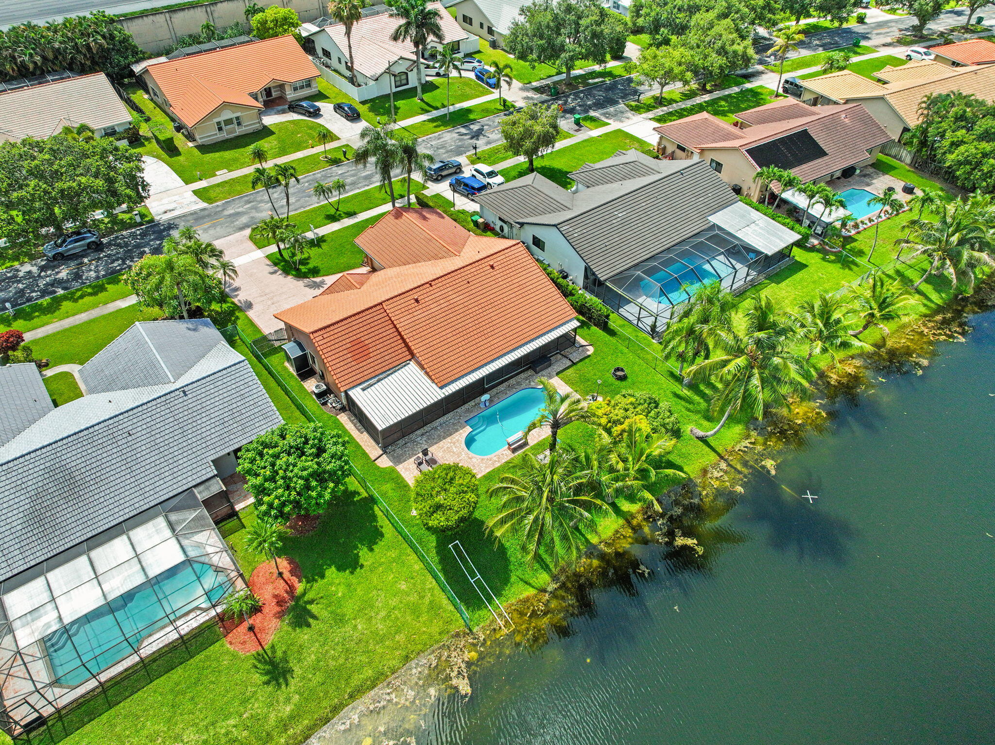 HAWKES BLUFF - Residential