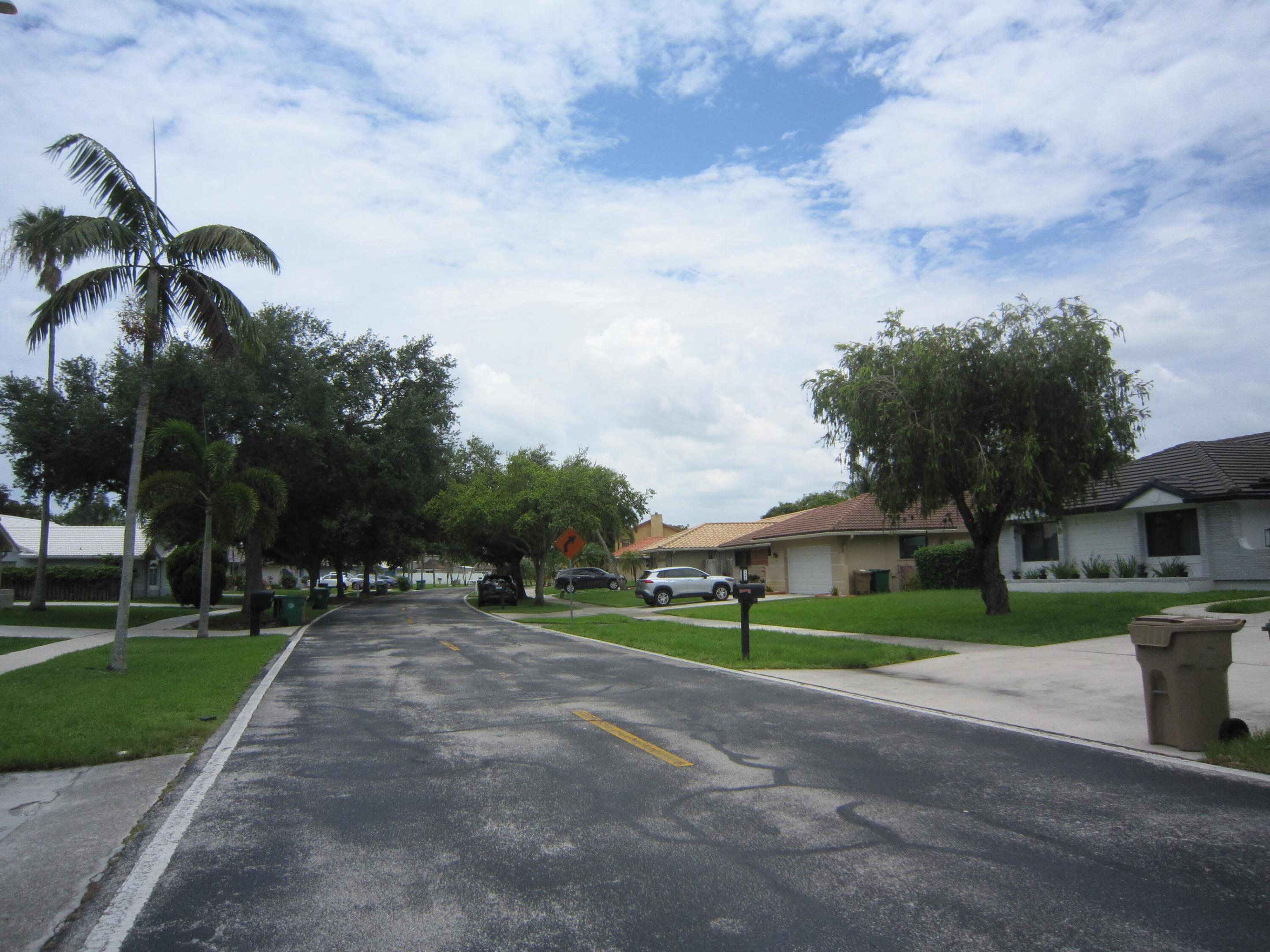 HAWKES BLUFF - Residential