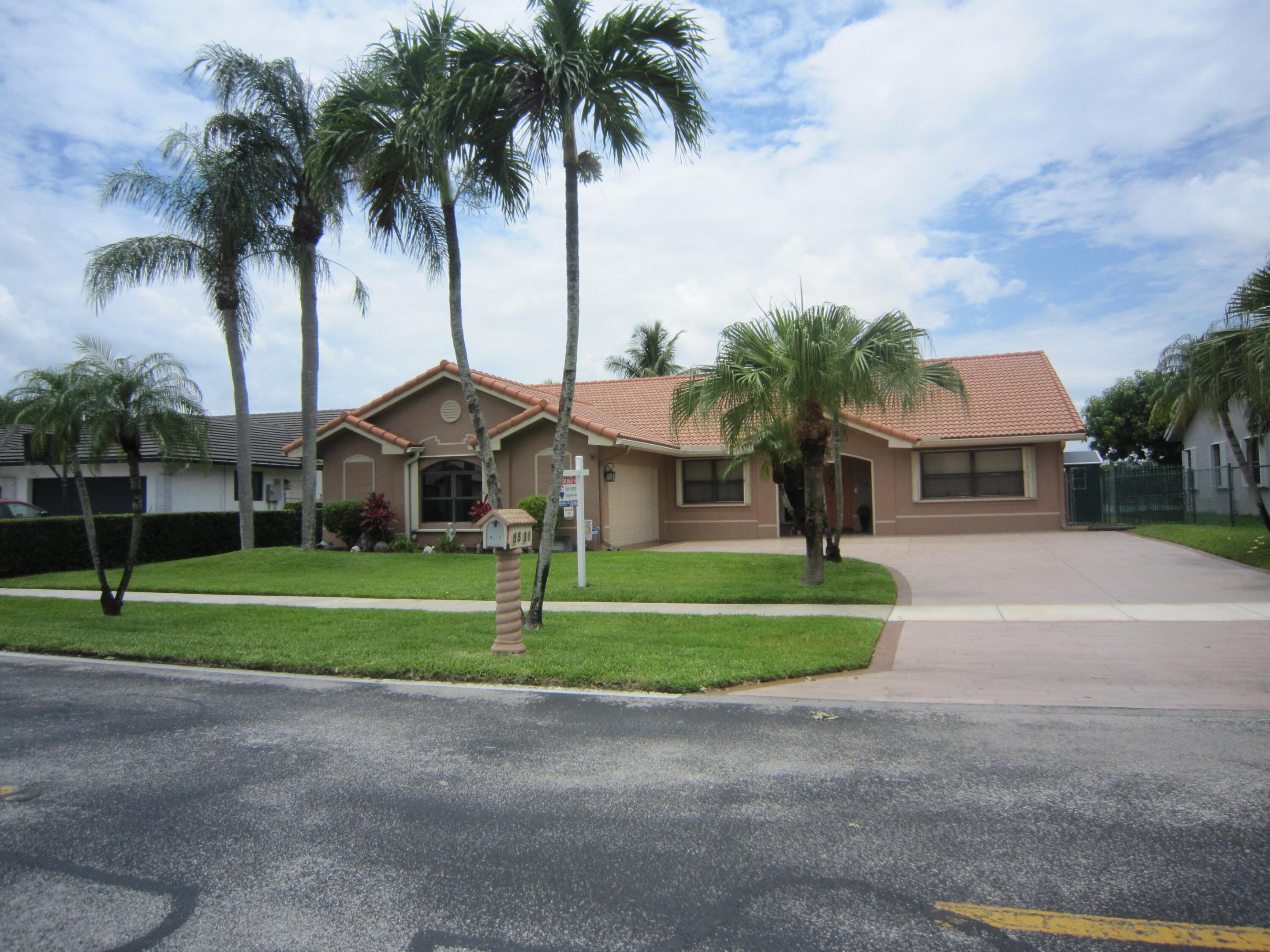 HAWKES BLUFF - Residential