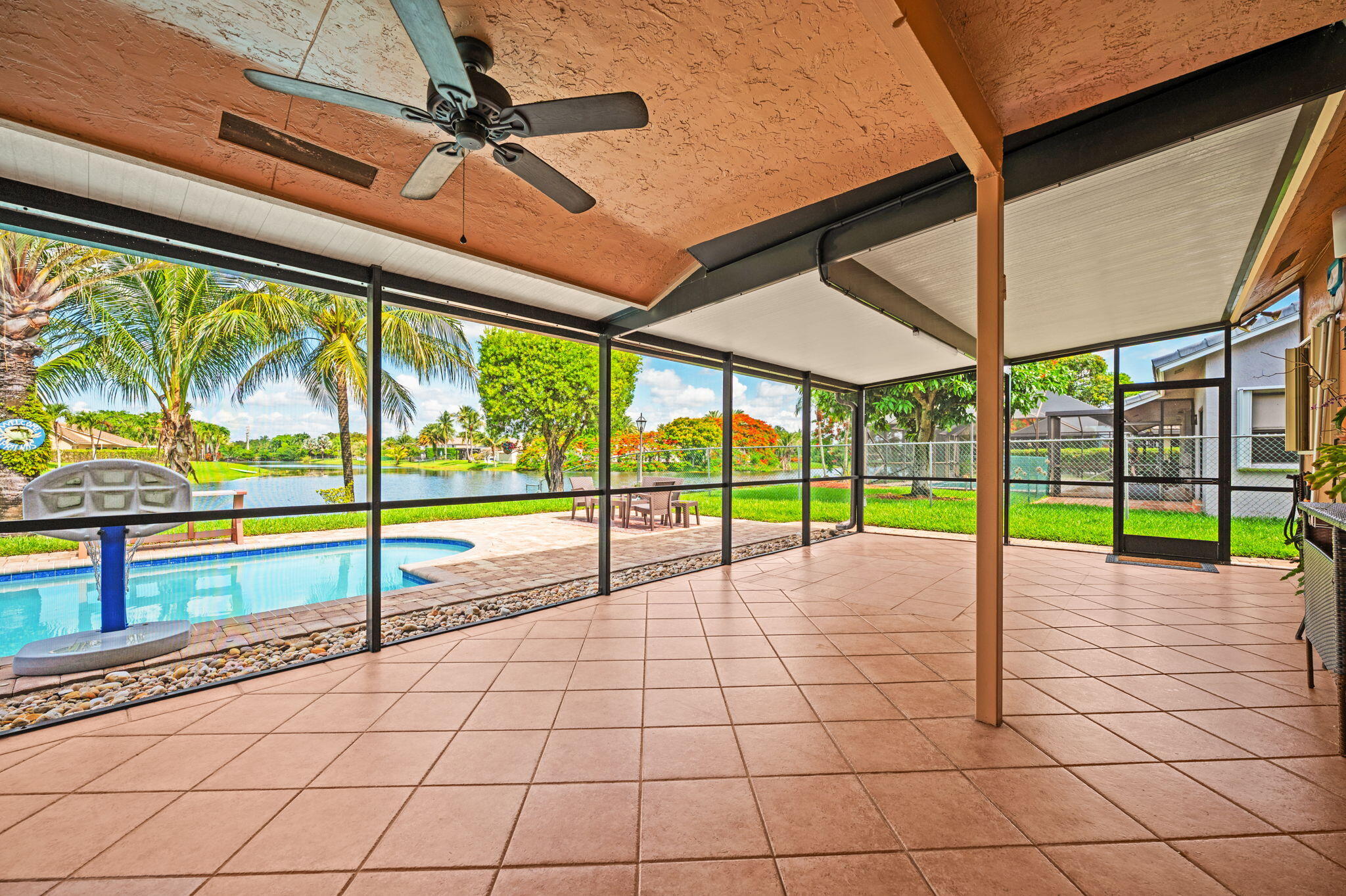 HAWKES BLUFF - Residential
