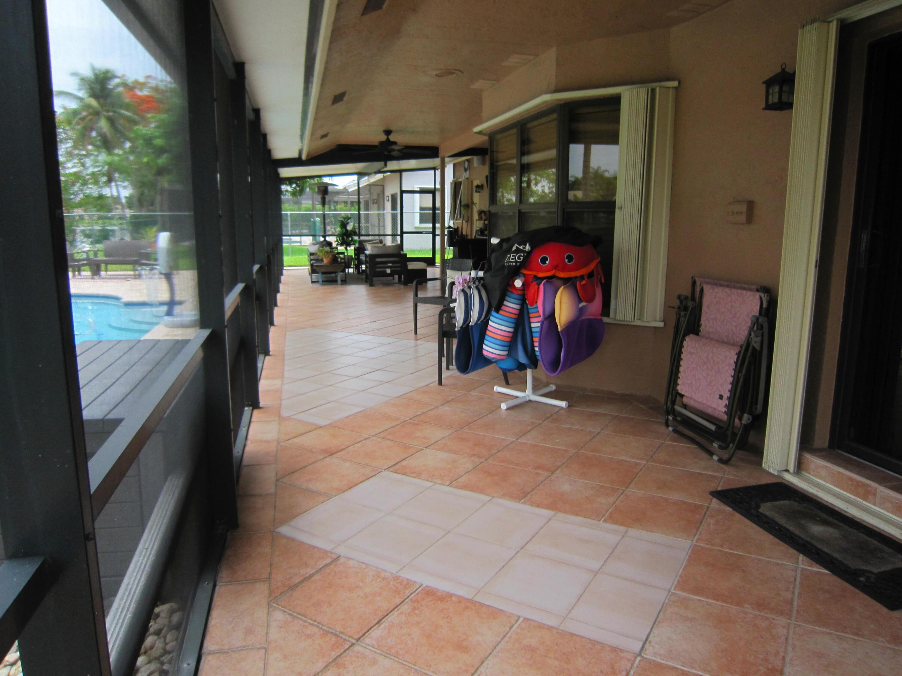 HAWKES BLUFF - Residential