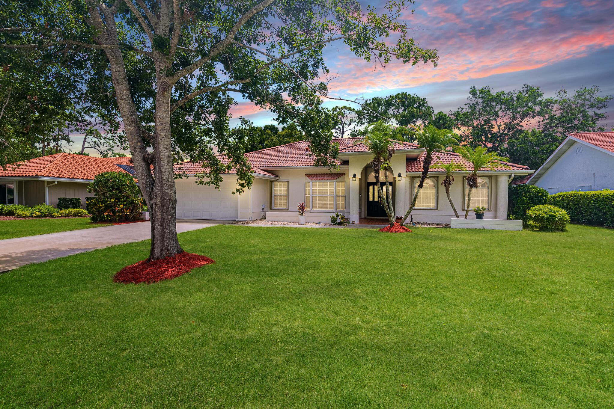 Exceptional living awaits in guard-gated Country Club Estates at St. Lucie West! This solid CBS residence features a beautifully designed 4BR/2.5BA2/GAR split-bedroom floor plan maximizing space and privacy. Inside, discover a bright entrance foyer leading to formal living and dining rooms, an open family room, plus breakfast nook.  Kitchen has granite counters, new stainless appliances. The highlight is the ultimate outdoor Florida lifestyle: a massive 37'x43' screened lanai showcasing a pristine in-ground gunite pool. tile and laminate floors throughout.  Updated baths. Prime location near top golf courses, dining, and shopping.   Priced to sell fast!  Don't miss out. GC 4 POINT INSPECTION REPORT CONFIRMS 10 YEARS REMAINING LIFE - HOMEOWNER INSURANCE AVAILABLE.