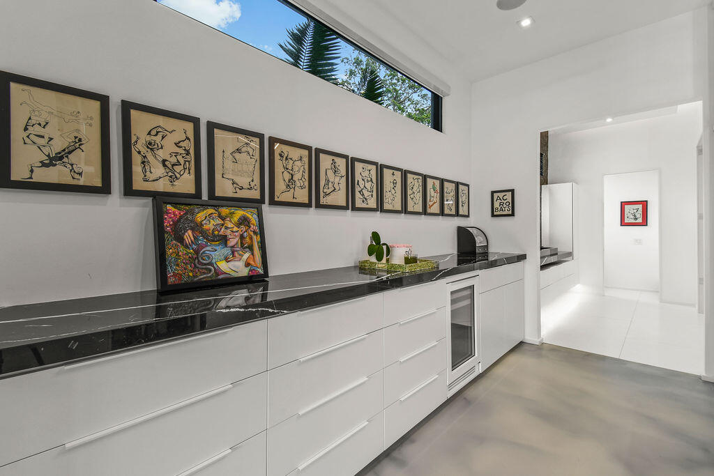 INTRACOASTAL PARK - Residential