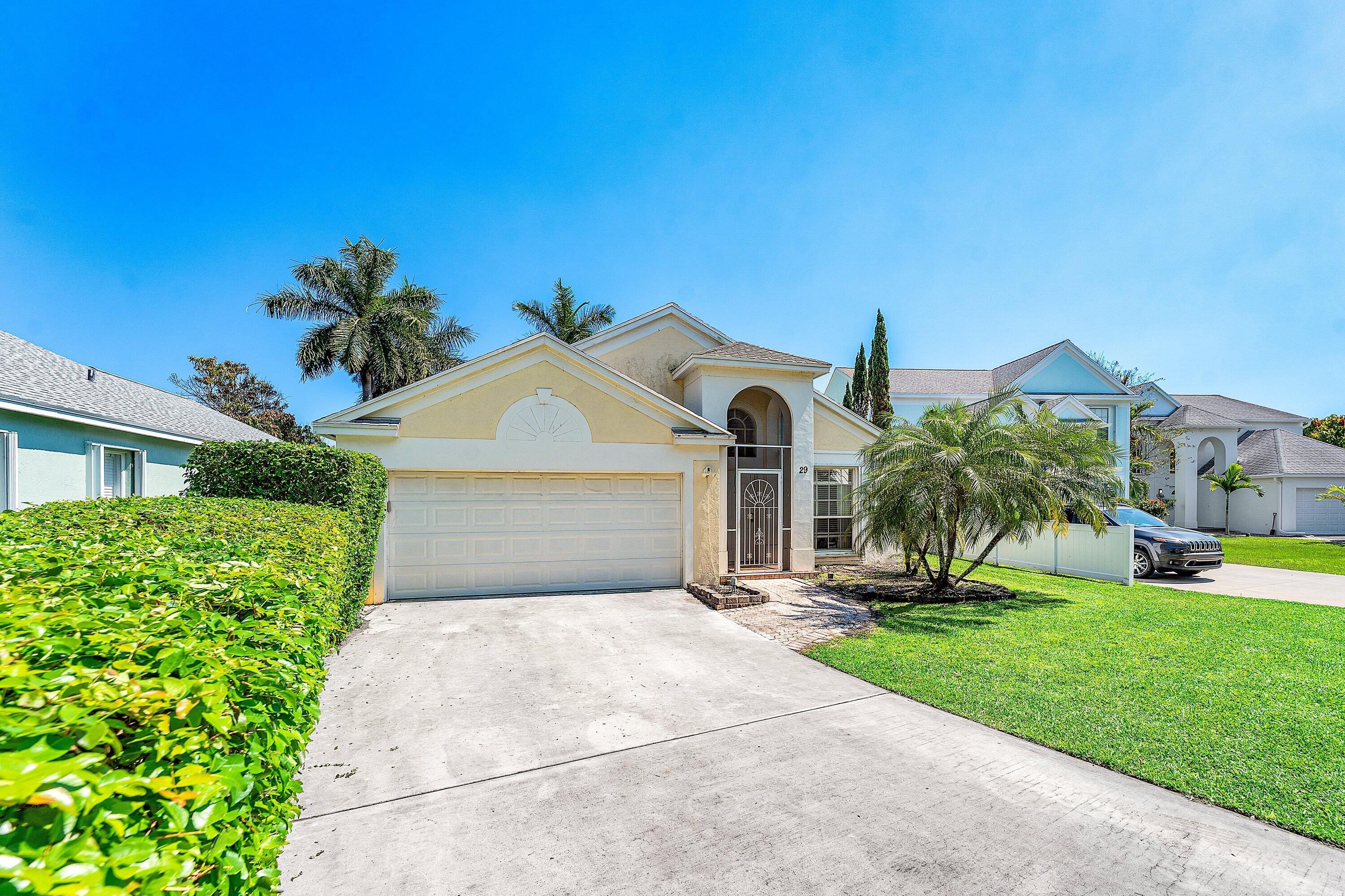 MEADOW LAKE - Residential