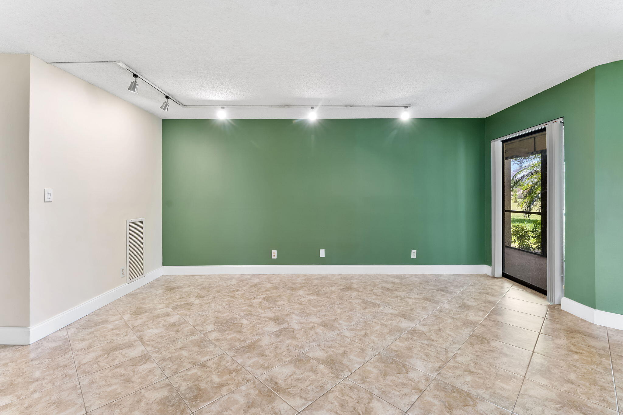 CAMINO REAL VILLAGE CONDO - Residential Lease