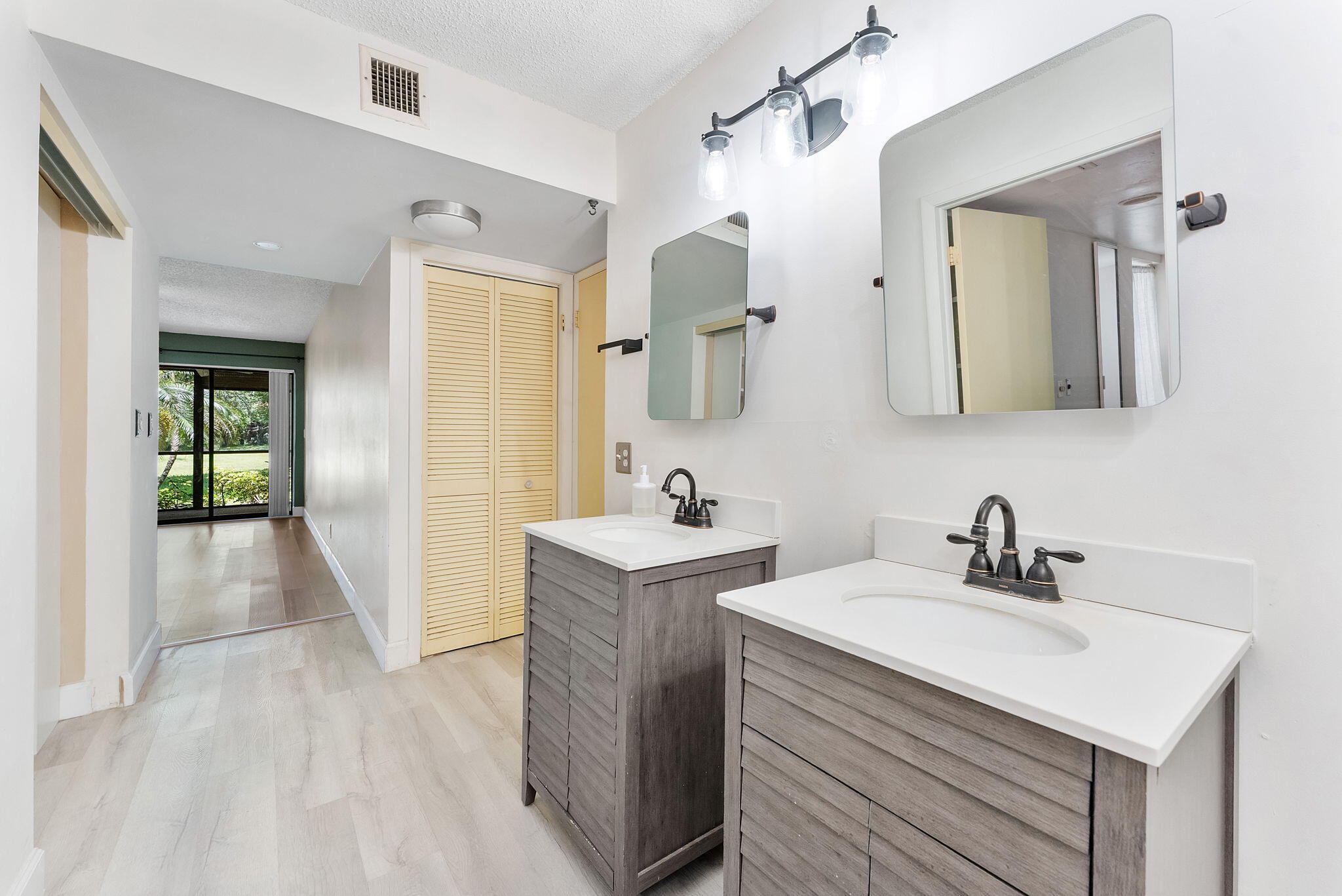CAMINO REAL VILLAGE CONDO - Residential Lease