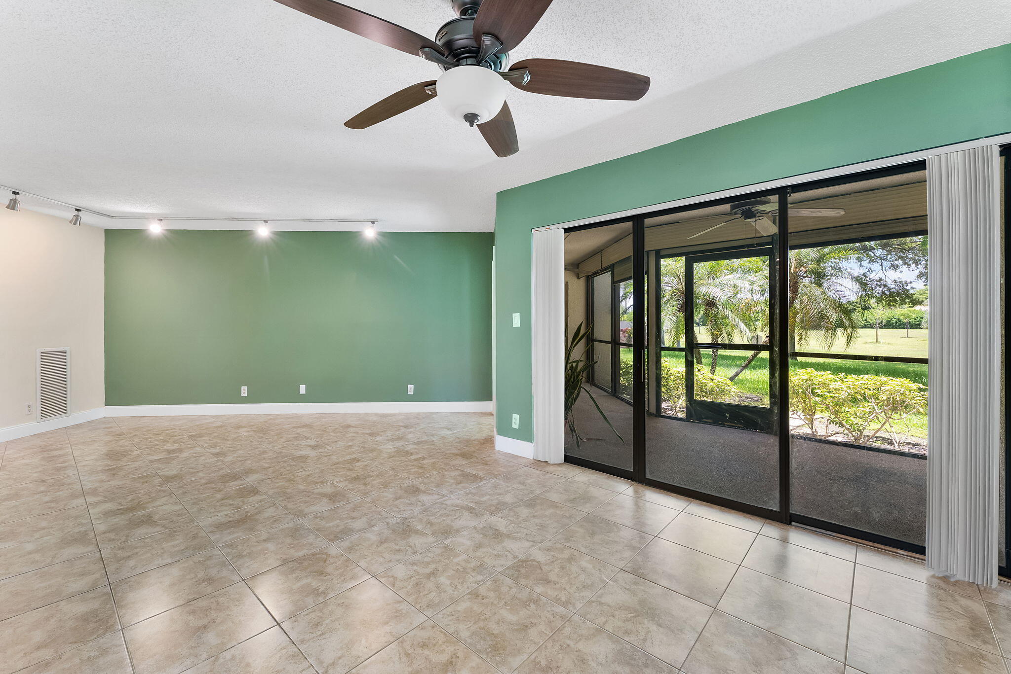 CAMINO REAL VILLAGE CONDO - Residential Lease