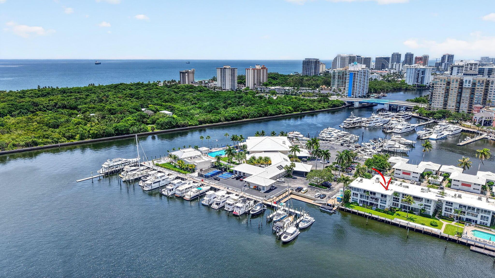 SUNRISE BAY CLUB CO-OP - Residential