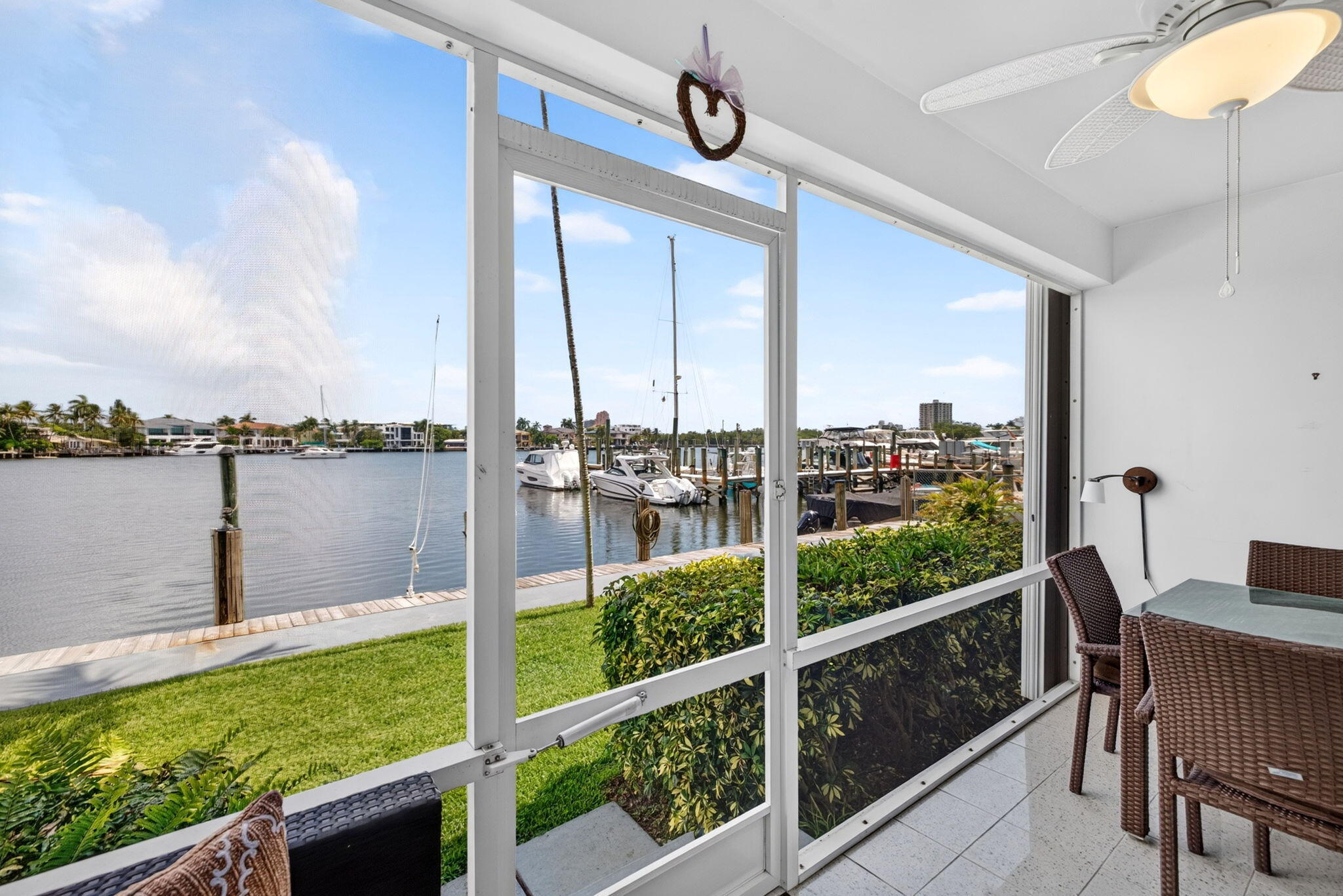SUNRISE BAY CLUB CO-OP - Residential