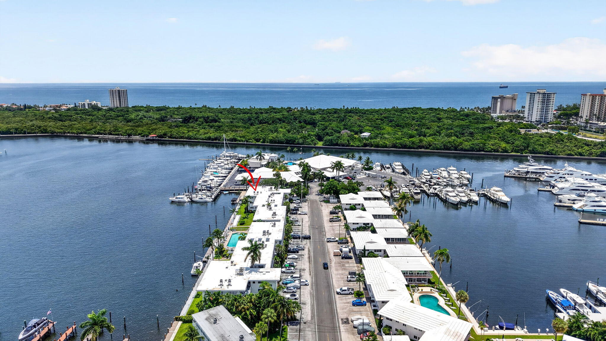 SUNRISE BAY CLUB CO-OP - Residential