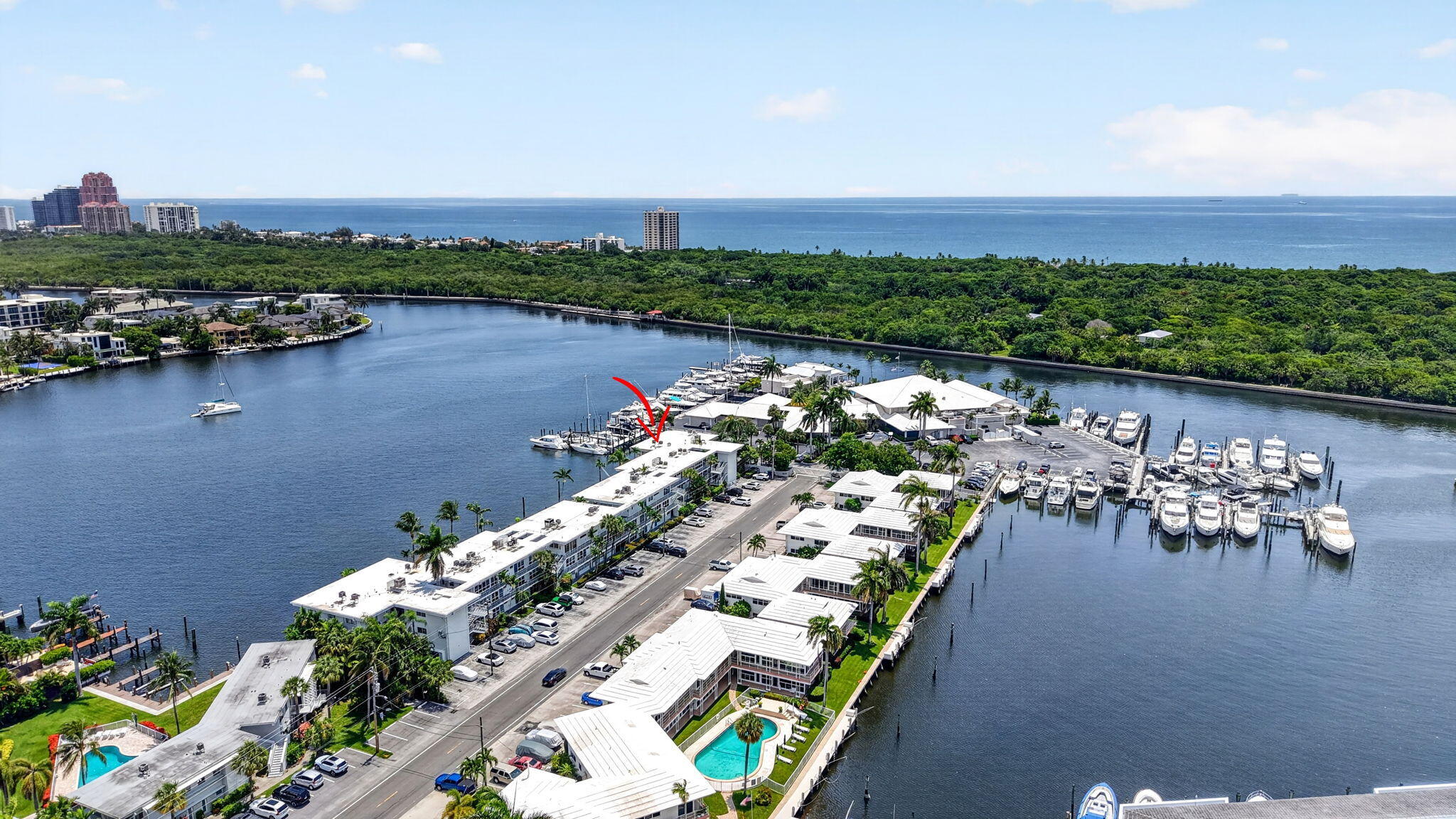 SUNRISE BAY CLUB CO-OP - Residential