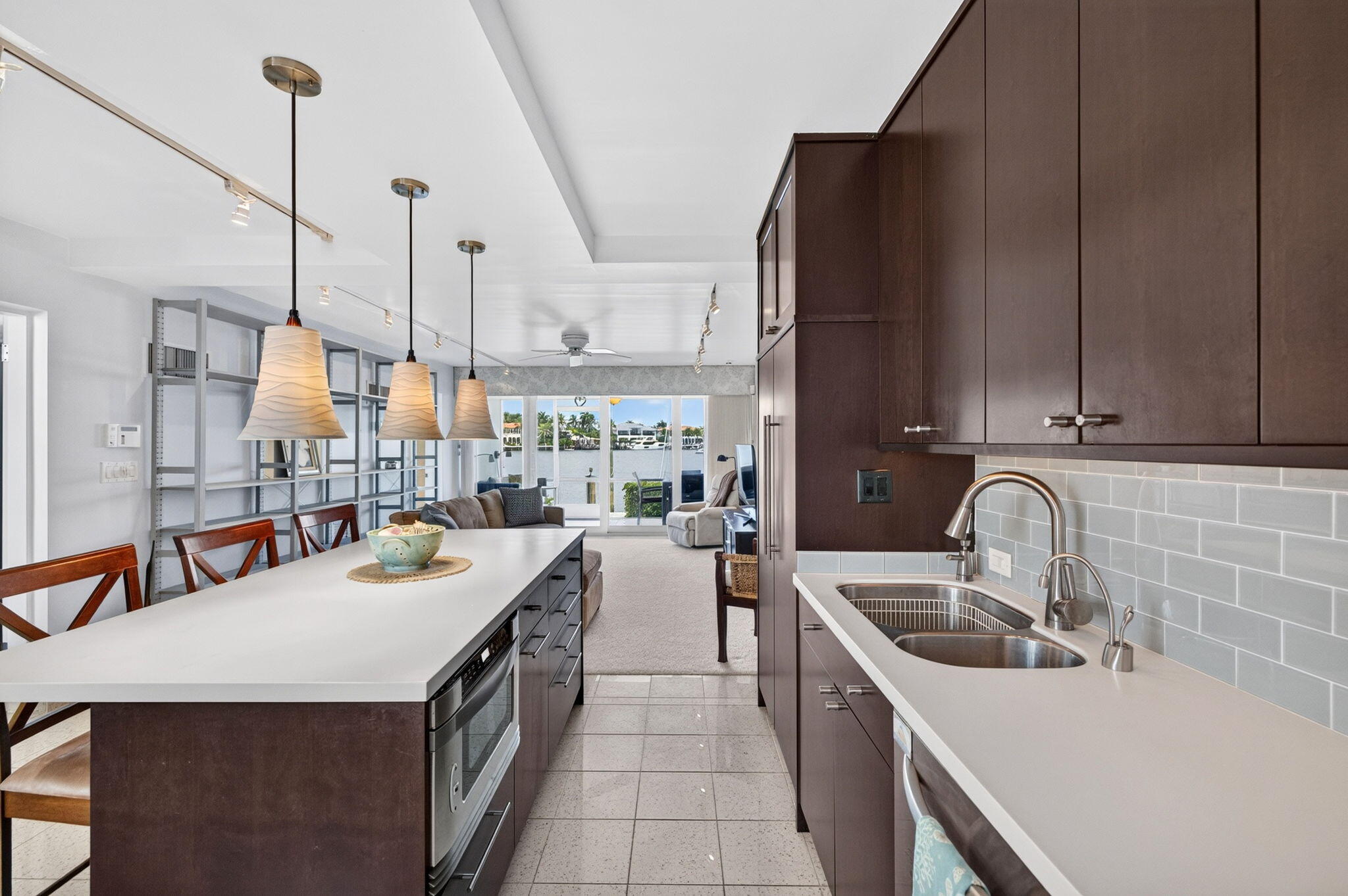 SUNRISE BAY CLUB CO-OP - Residential