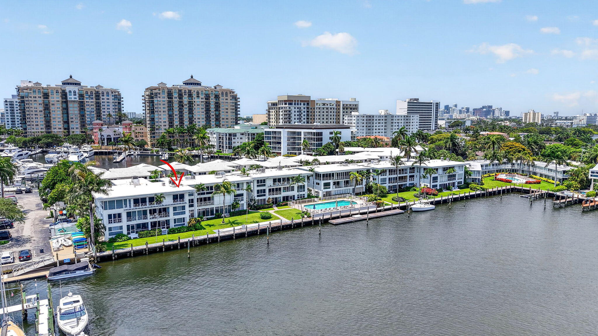 SUNRISE BAY CLUB CO-OP - Residential