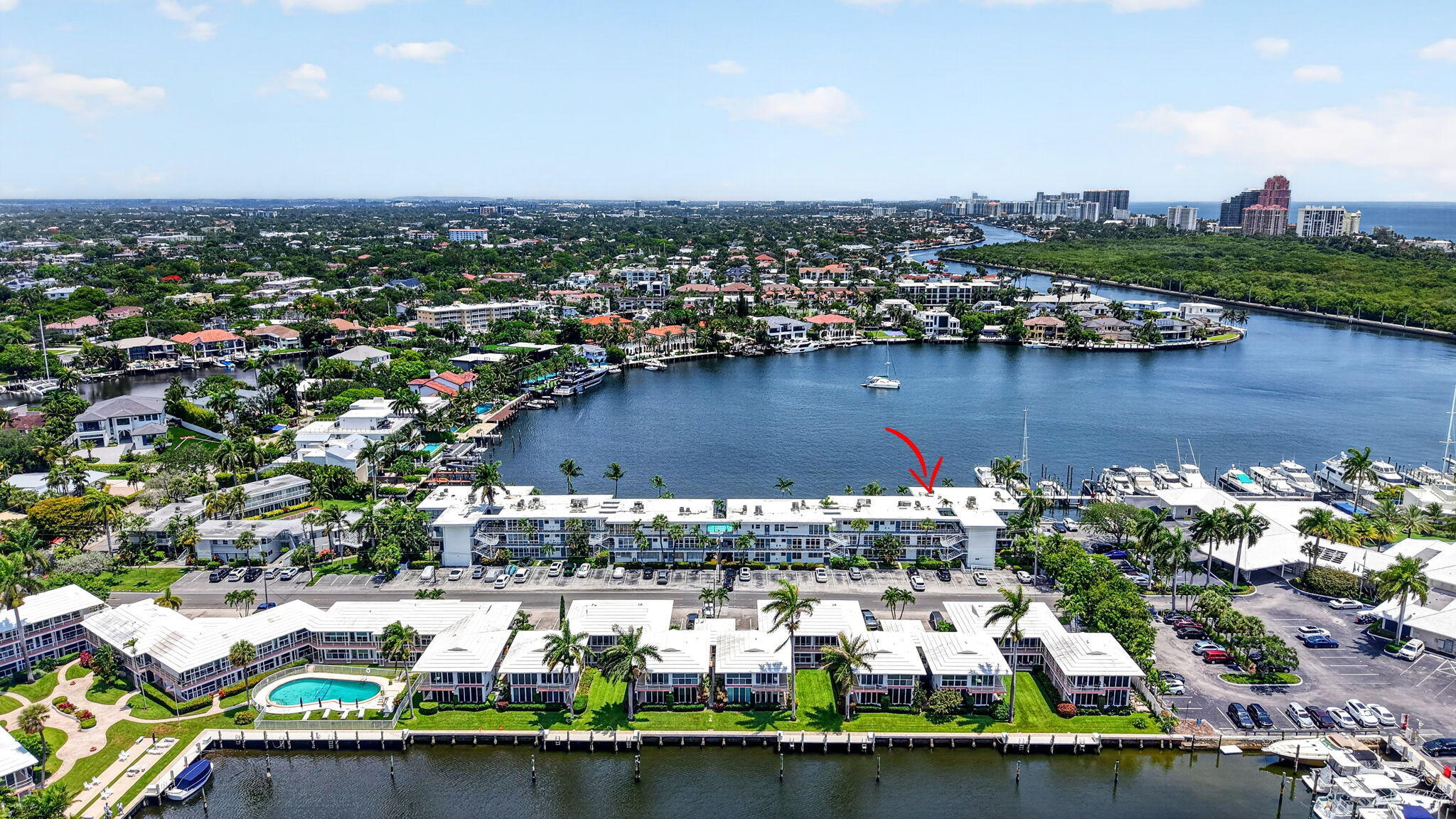 SUNRISE BAY CLUB CO-OP - Residential