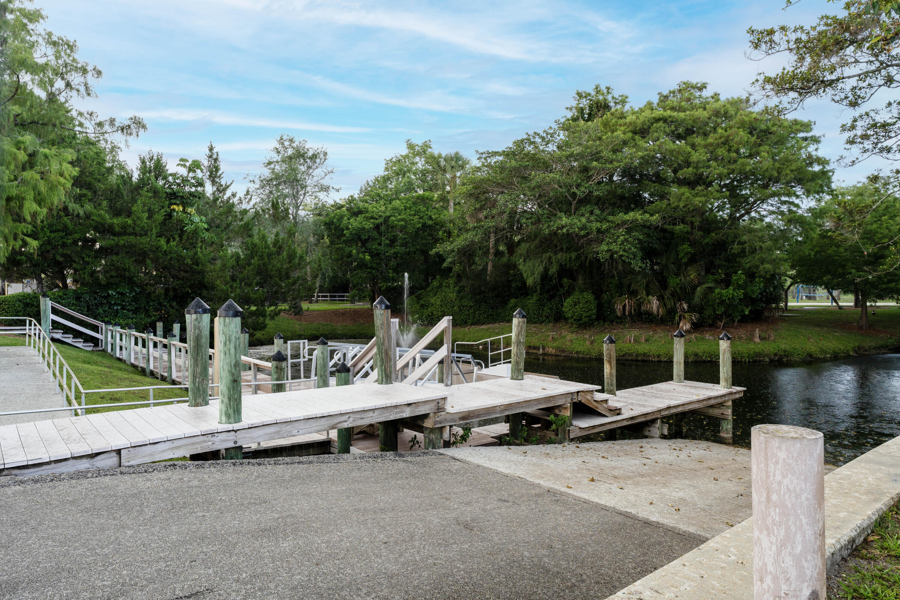 COCONUT CREEK 10TH SEC - Residential
