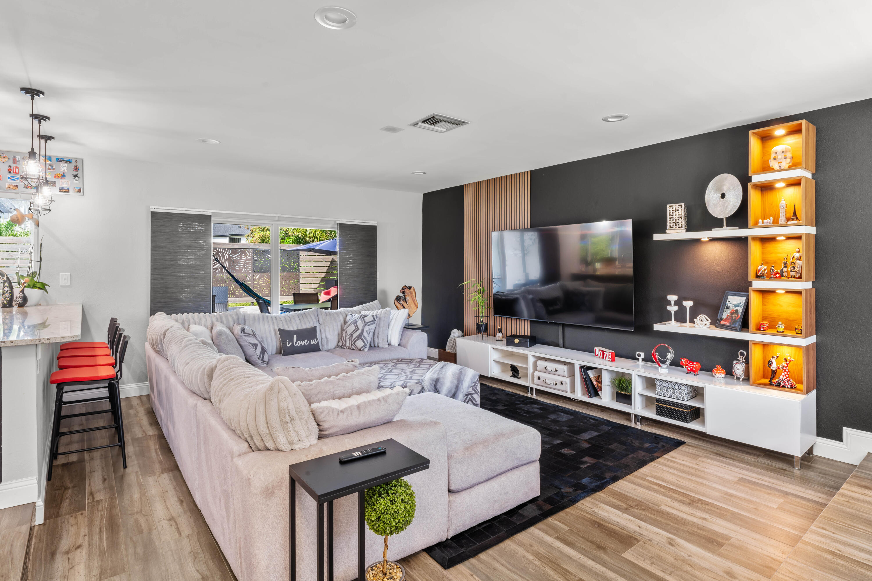 COCONUT CREEK 10TH SEC - Residential