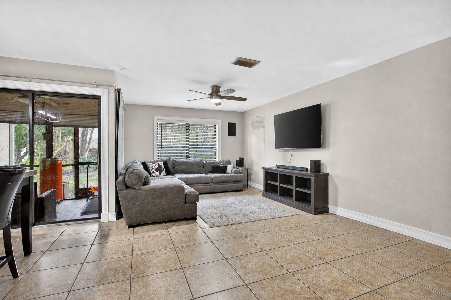 Pond Apple Place II Condo - Residential