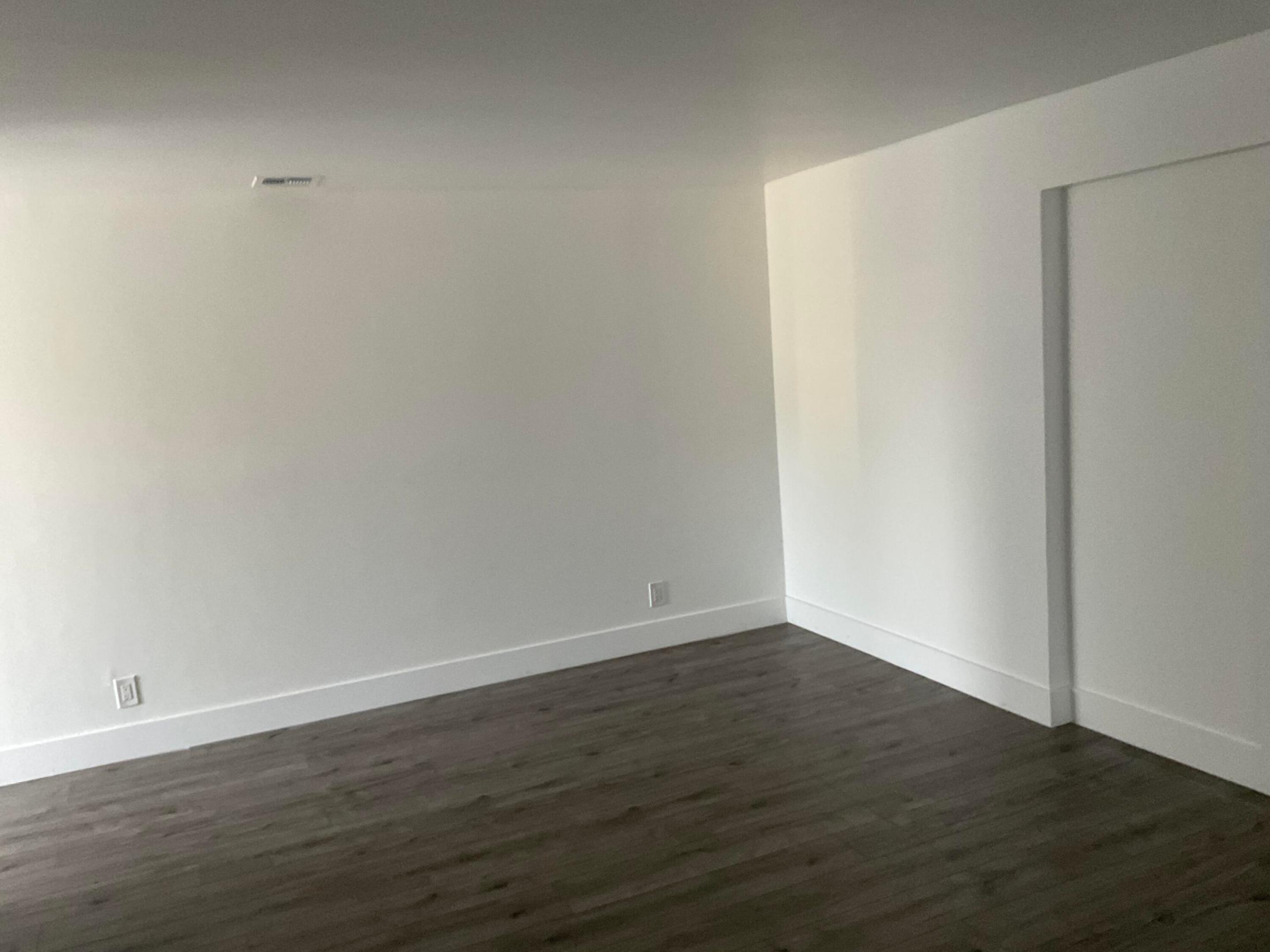 GRAMERCY PARK UNIT 1 - Residential Lease