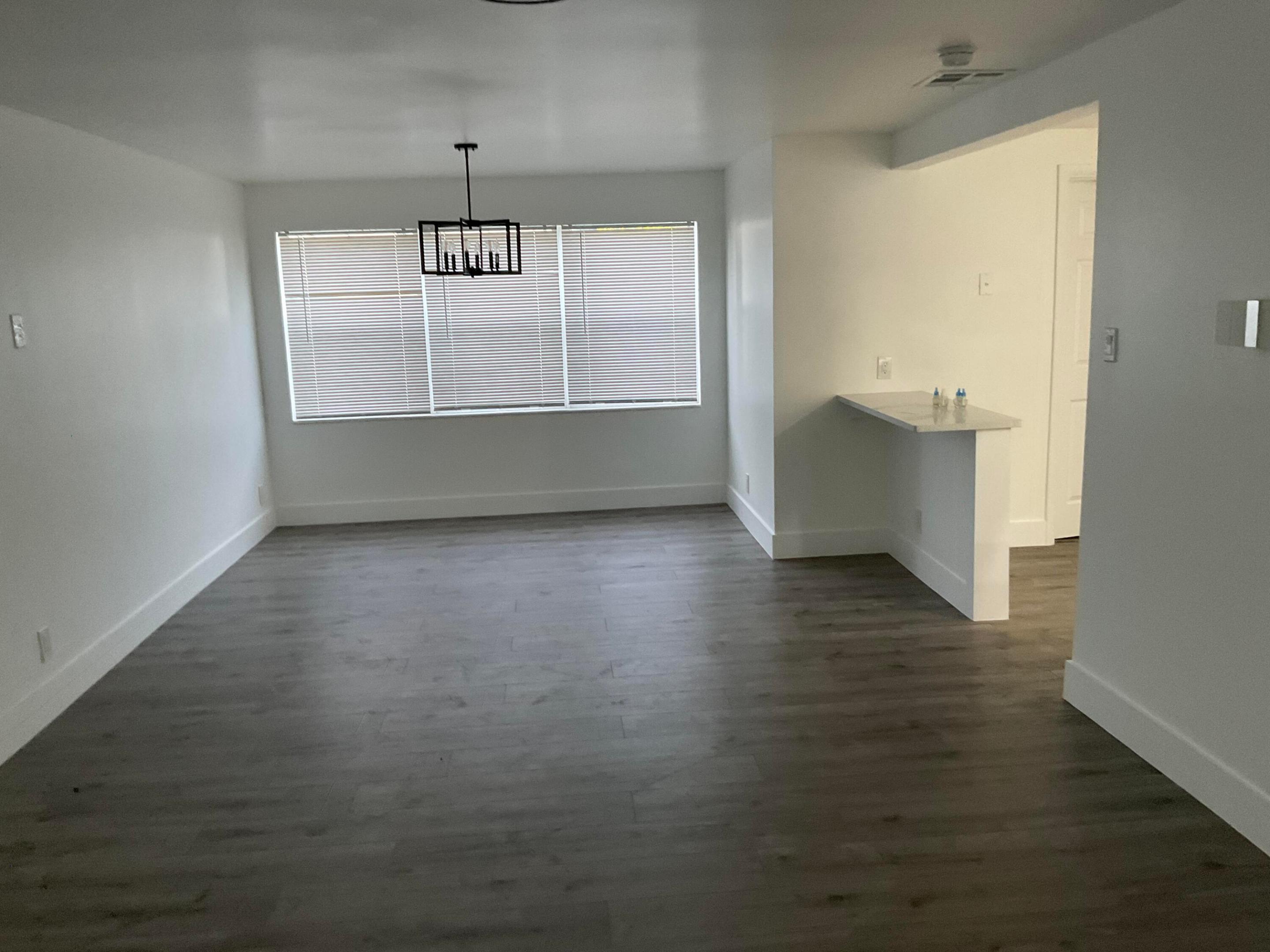 GRAMERCY PARK UNIT 1 - Residential Lease