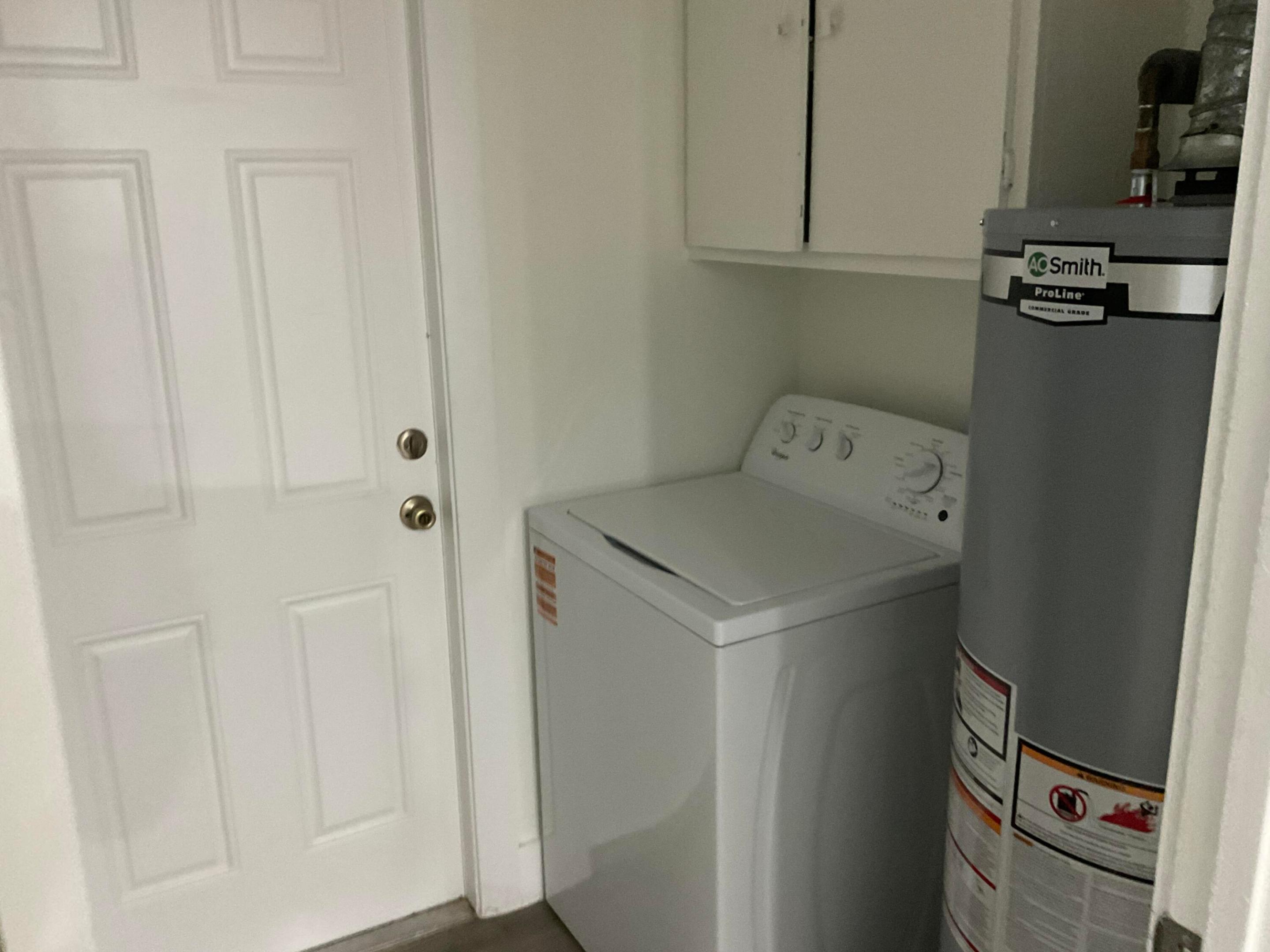 GRAMERCY PARK UNIT 1 - Residential Lease