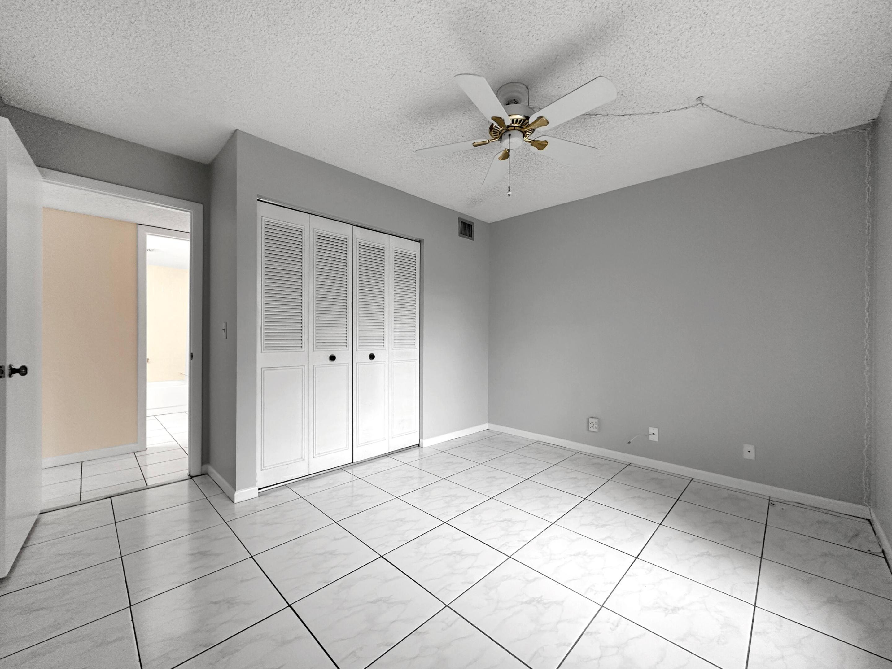PINE RIDGE NORTH VILLAGE III CONDO - Residential Lease