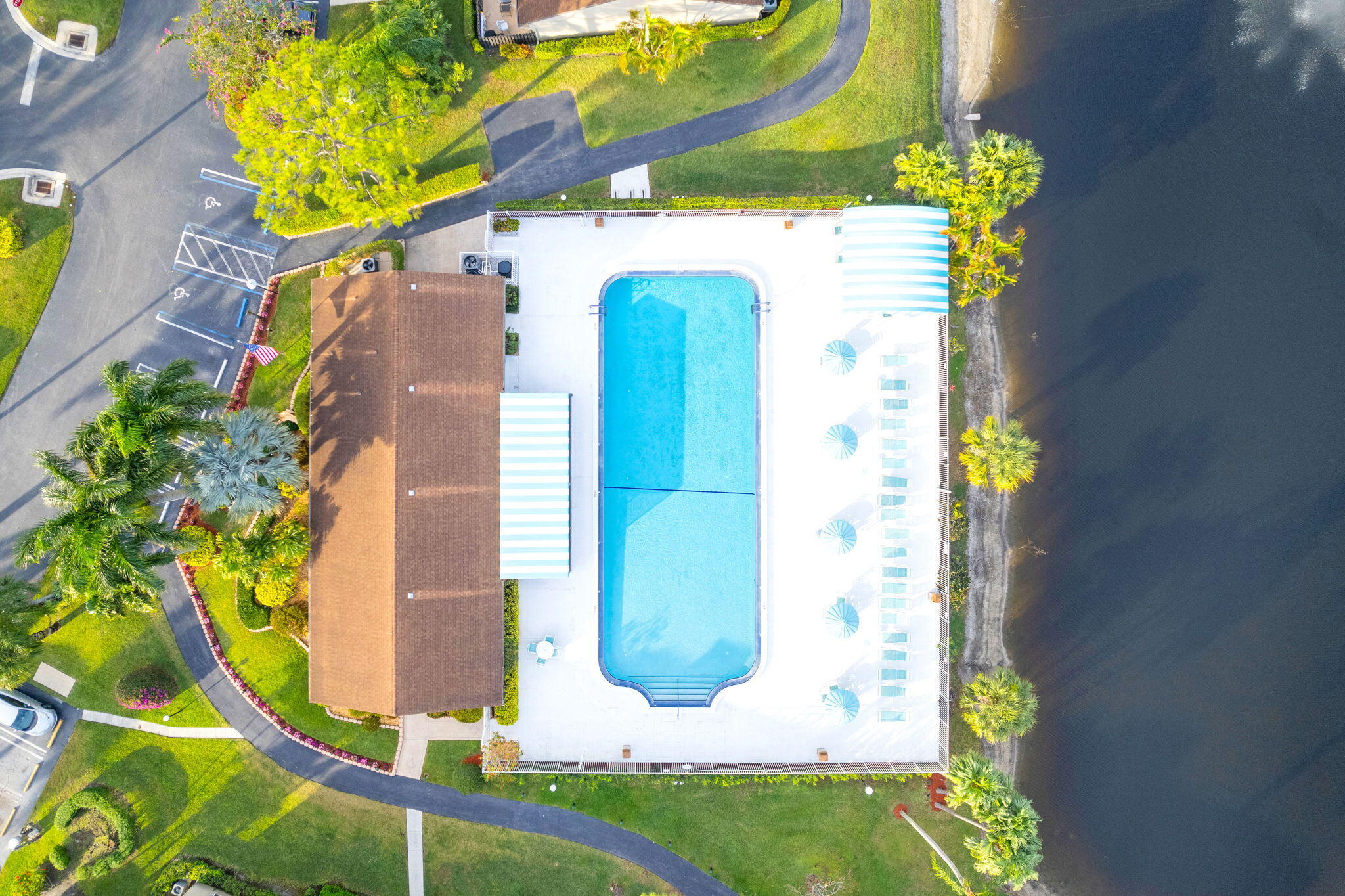 PINE RIDGE NORTH VILLAGE III CONDO - Residential Lease