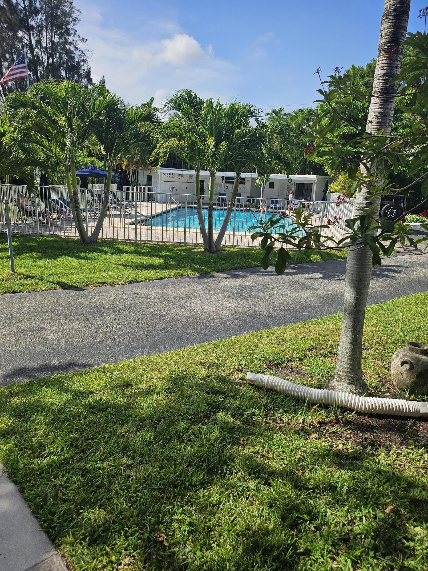 CLIFF LAKE VILLAS CO-OP - Residential