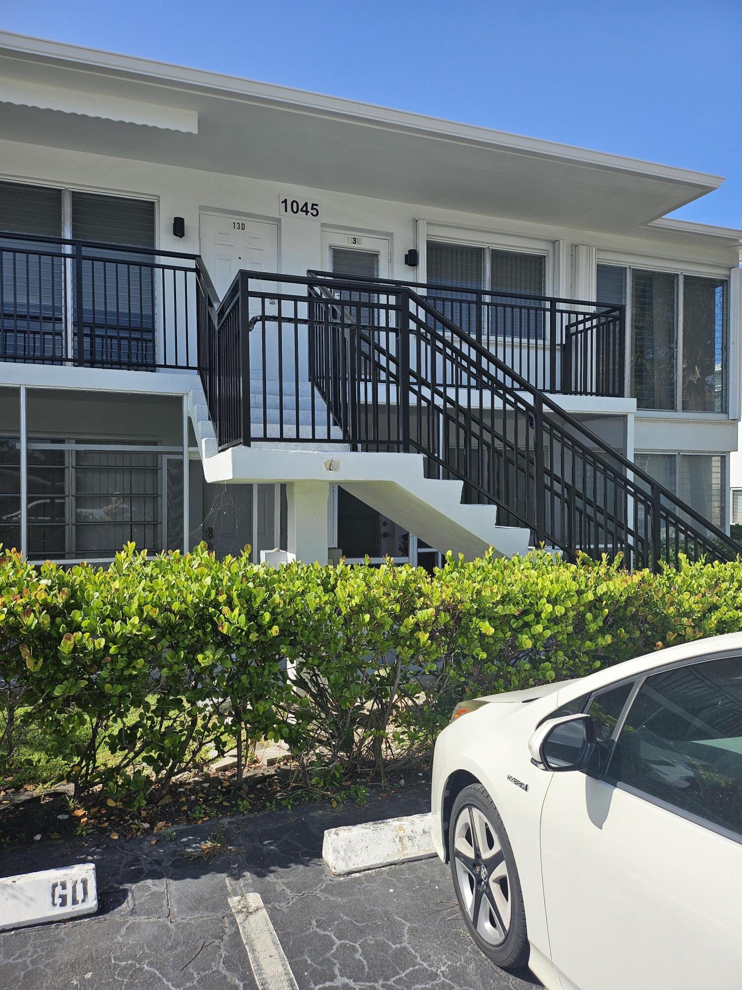 CLIFF LAKE VILLAS CO-OP - Residential
