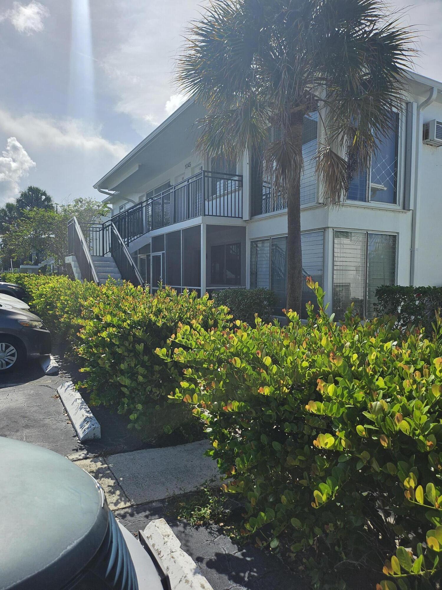 CLIFF LAKE VILLAS CO-OP - Residential