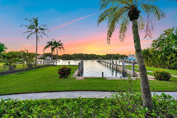 JUPITER INLET BEACH COLONY - Residential
