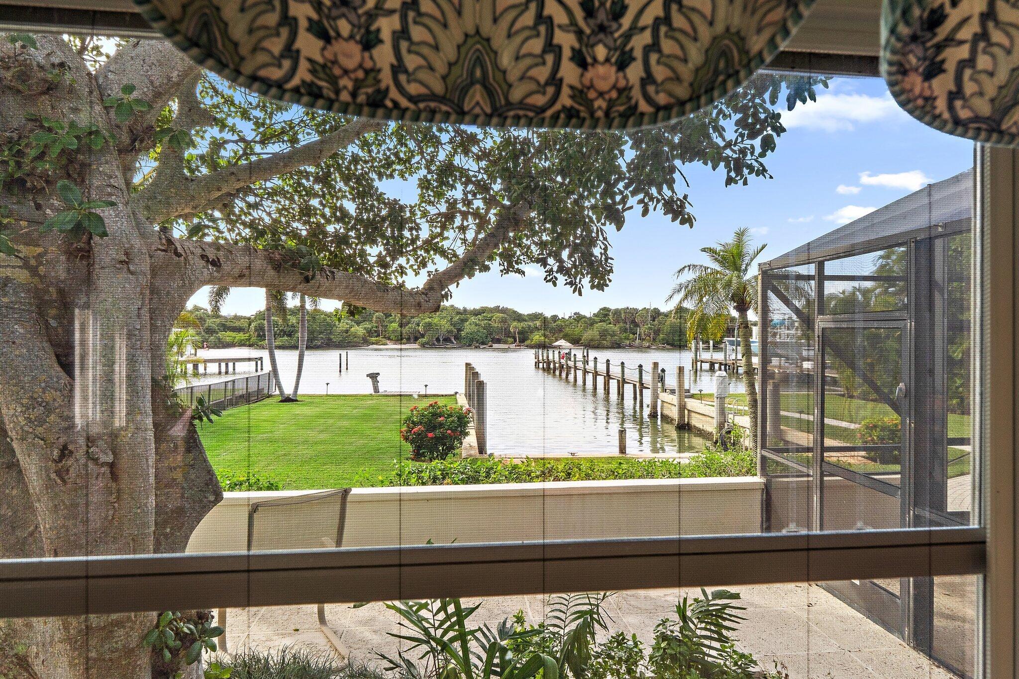 JUPITER INLET BEACH COLONY - Residential