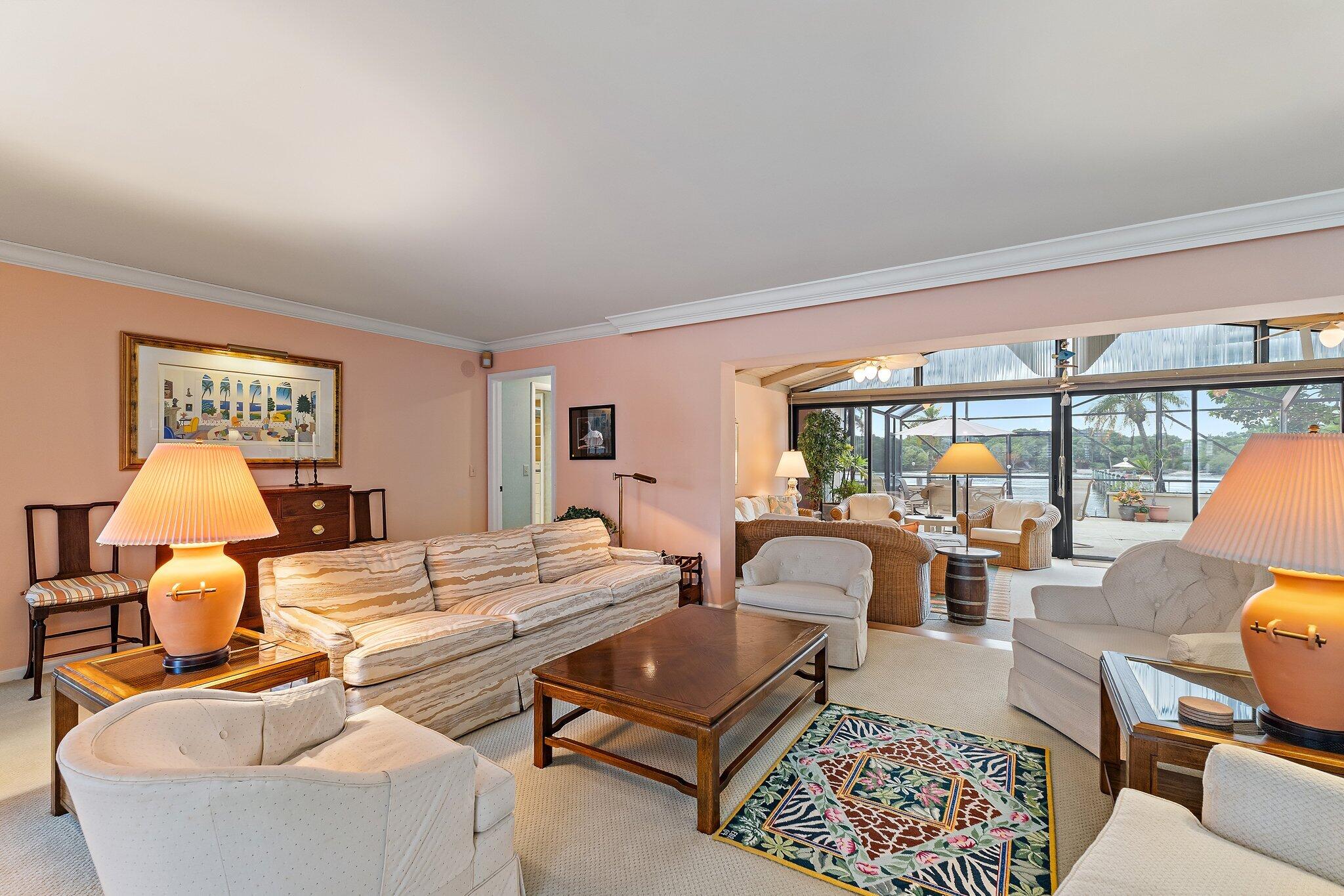 JUPITER INLET BEACH COLONY - Residential