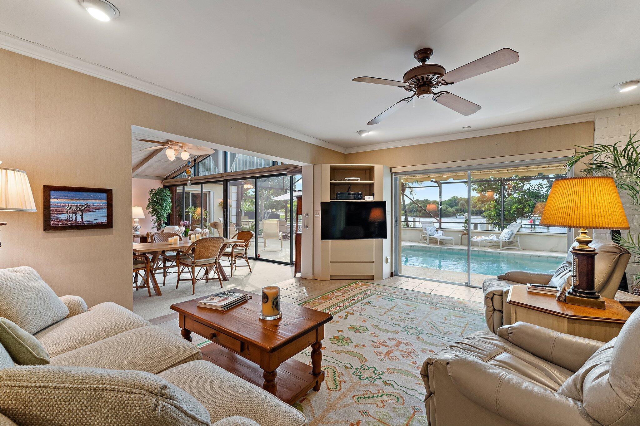 JUPITER INLET BEACH COLONY - Residential
