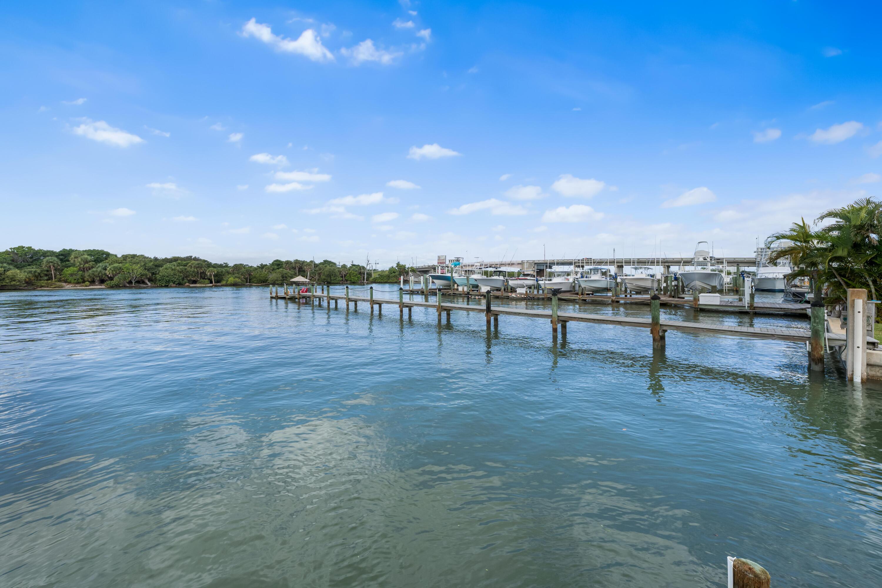 JUPITER INLET BEACH COLONY - Residential