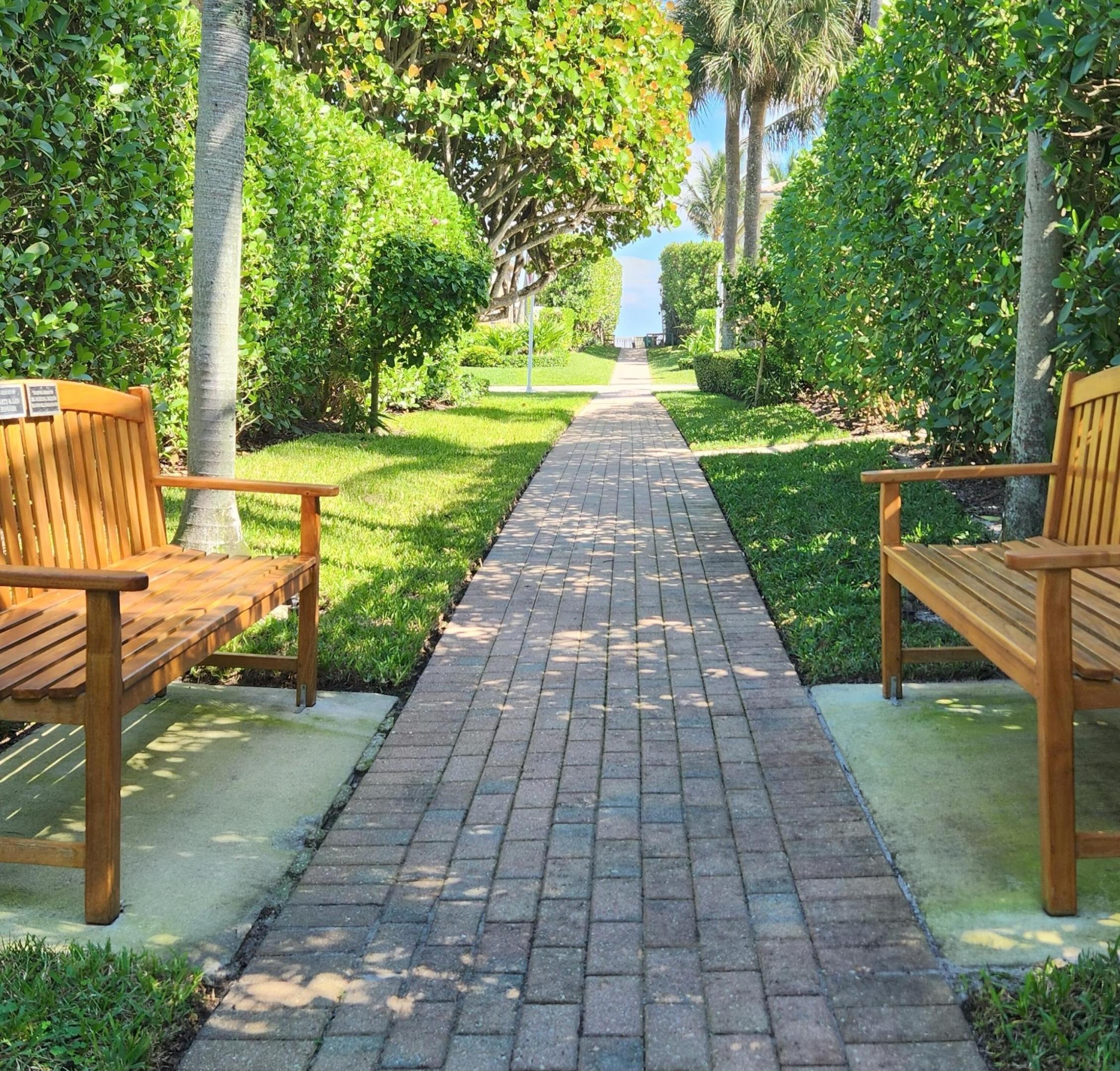 JUPITER INLET BEACH COLONY - Residential