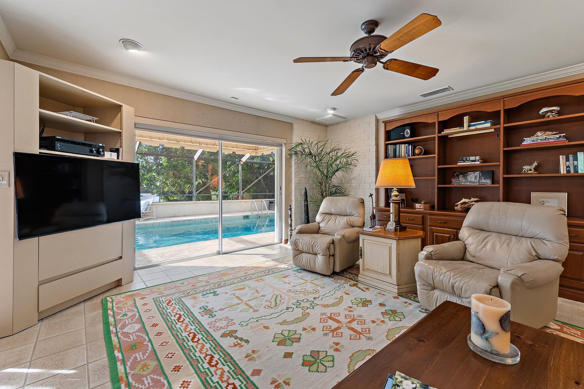 JUPITER INLET BEACH COLONY - Residential