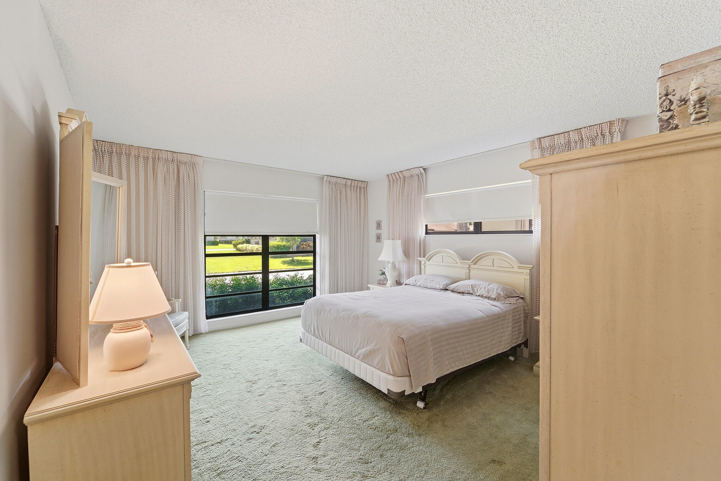 GREENTREE VILLAS CONDO - Residential