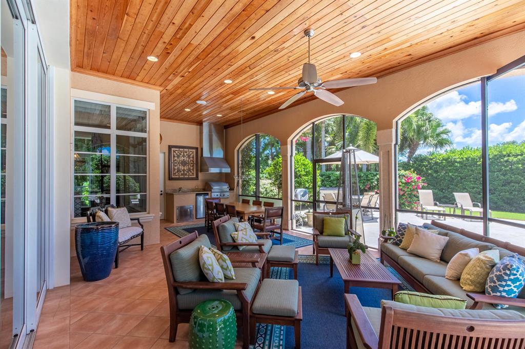 MIZNER ESTATES OF PALM BEACH POLO & COUN - Residential
