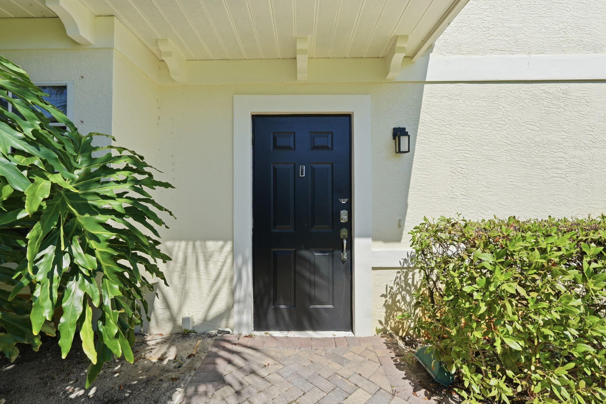 RIVER OAKS - Residential
