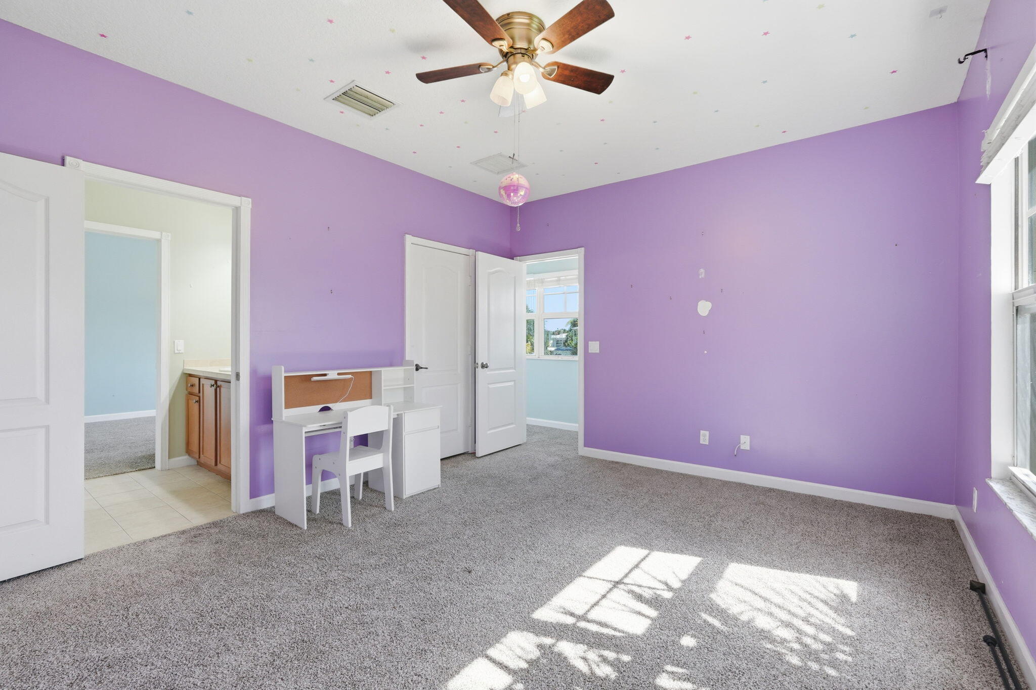 RIVER OAKS - Residential