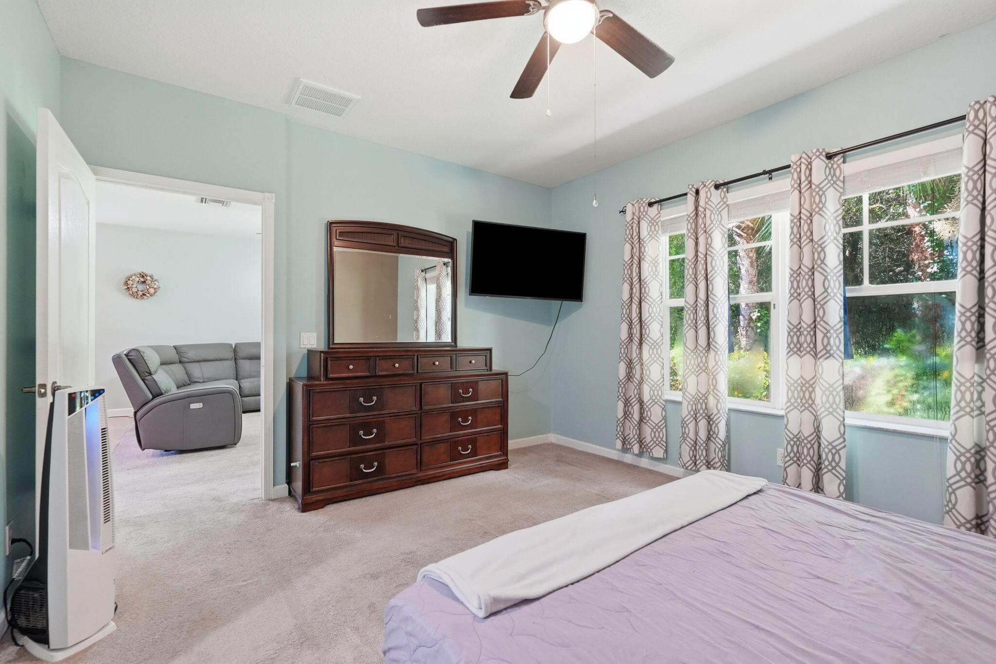 RIVER OAKS - Residential