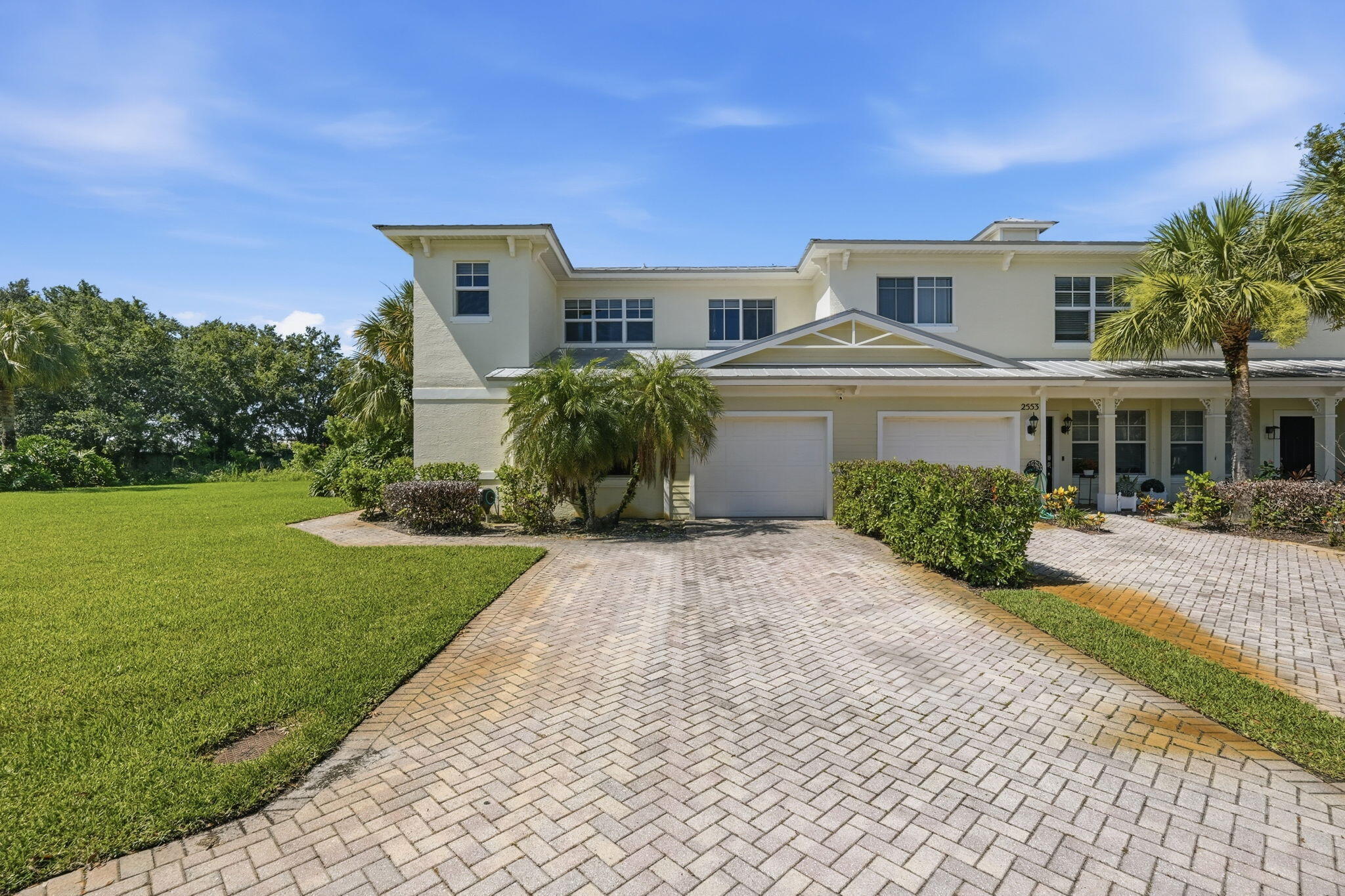 RIVER OAKS - Residential