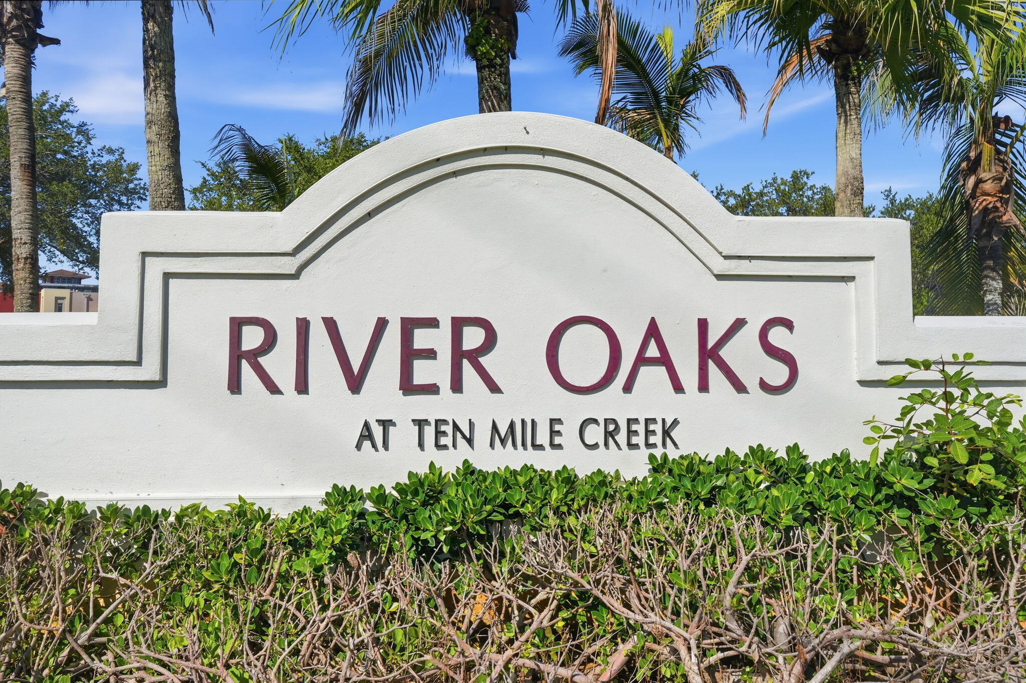 RIVER OAKS - Residential