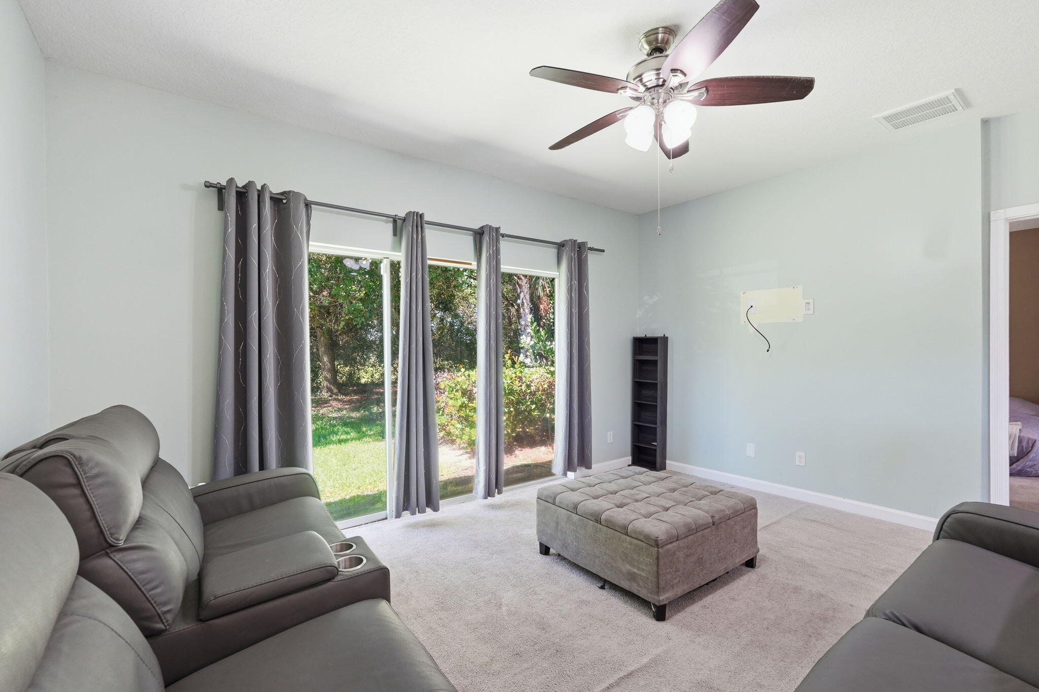 RIVER OAKS - Residential