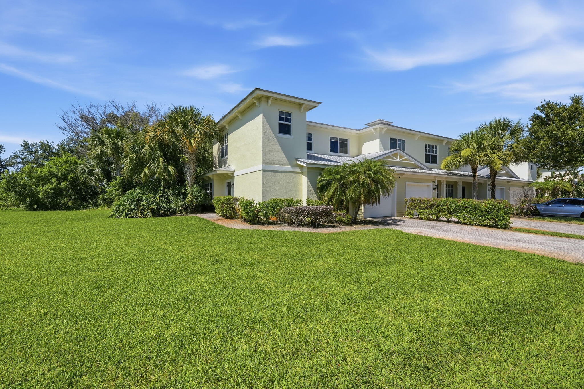 RIVER OAKS - Residential