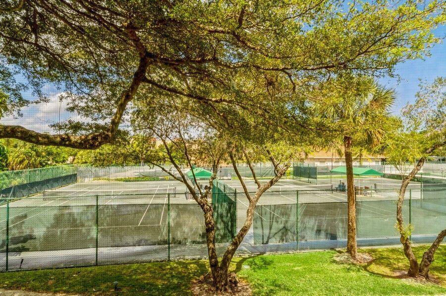 LAVERS DELRAY RACQUET CLUB CONDO - Residential Lease
