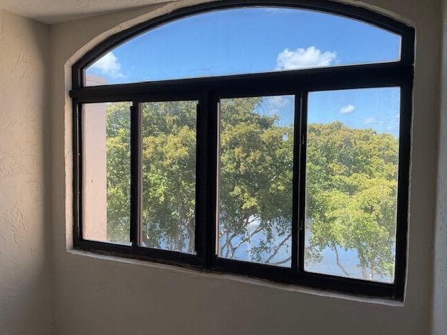 LAVERS DELRAY RACQUET CLUB CONDO - Residential Lease